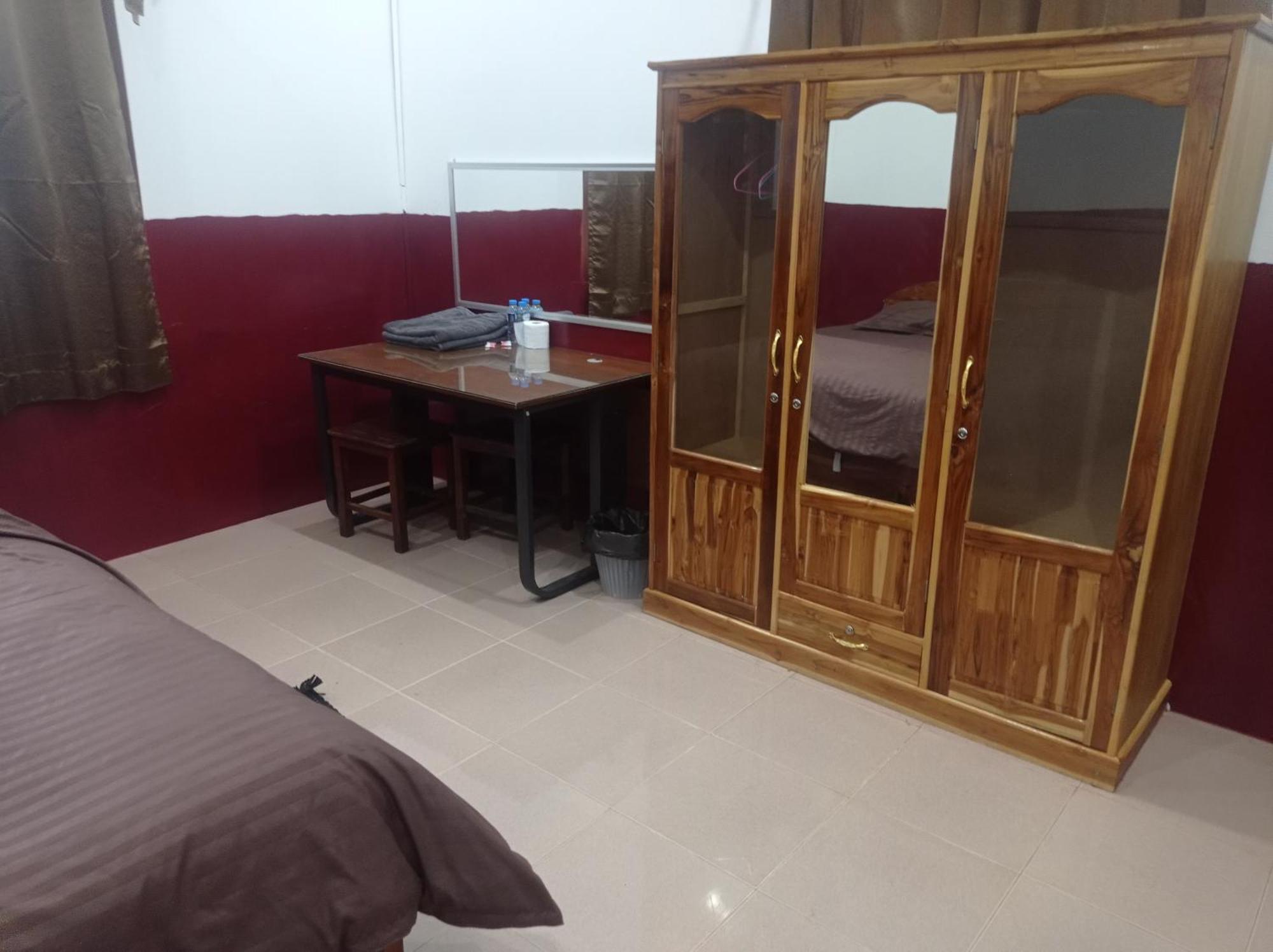Jasmine Hostel & Guesthouse Pakse Buitenkant foto